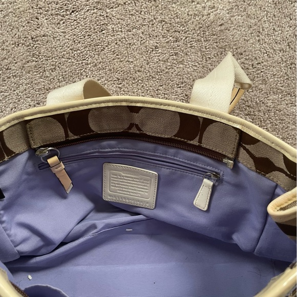 Coach Daisy Signature Khaki White/Cream Tote Purse - Picture 9 of 10